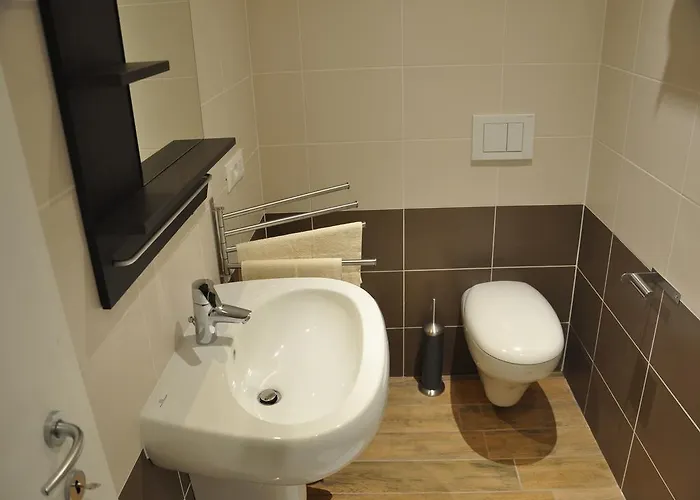 圣古丽耶尔莫公寓 公寓 *